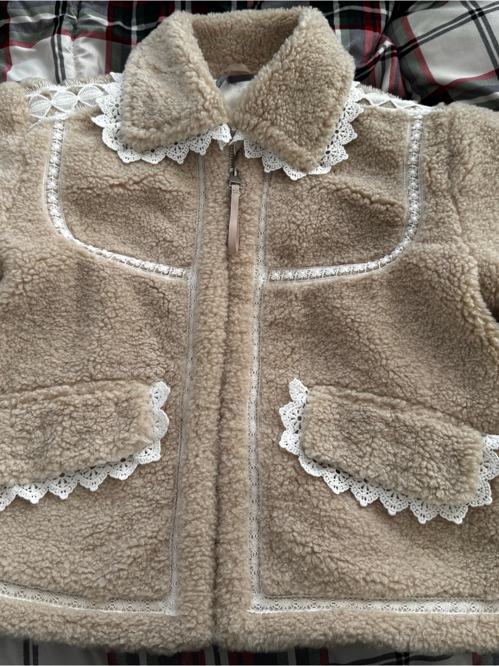 By Anthropologie Beige Sherpa Lace Trim Crop Jacket - Picture 6 of 10